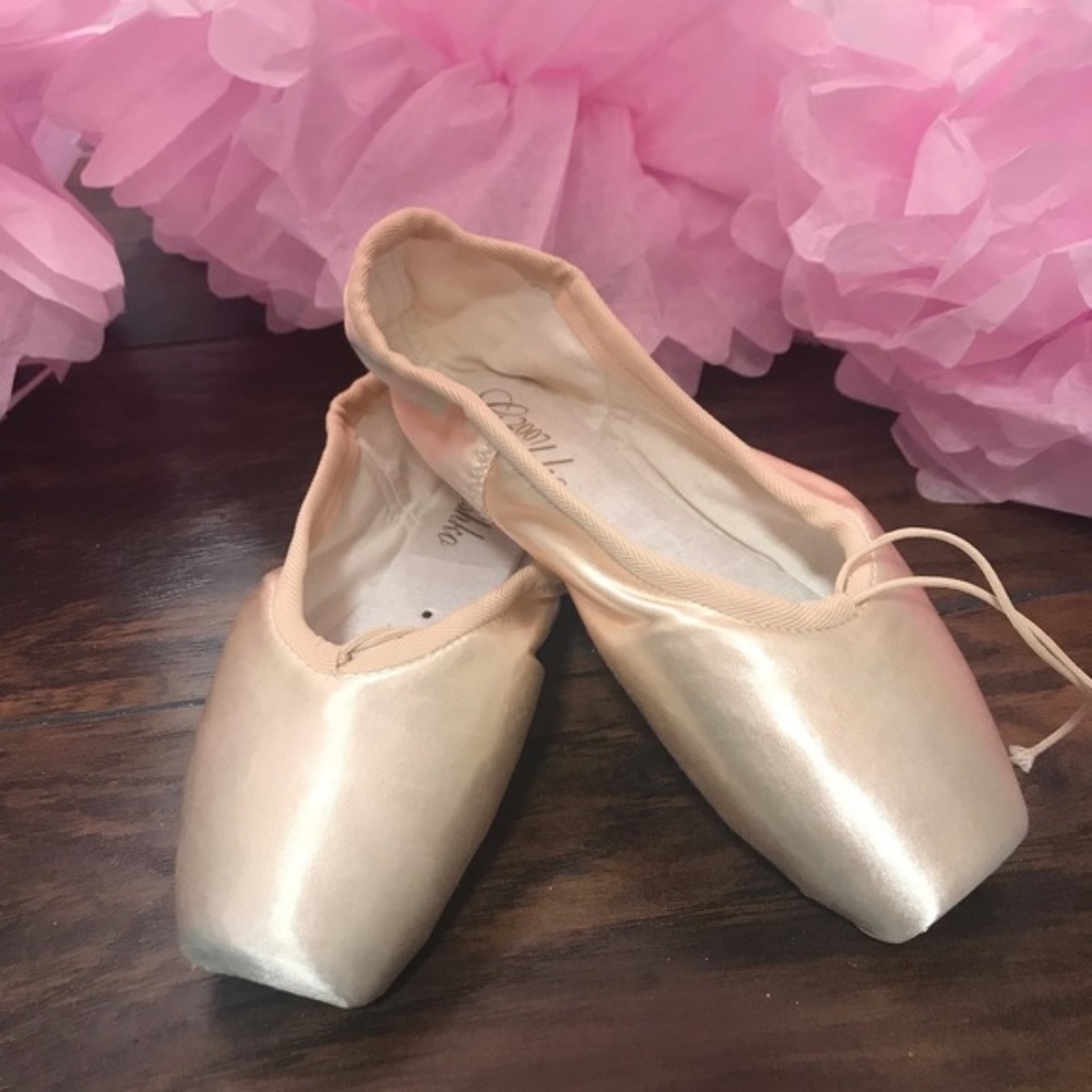 Grishko Pointe Shoes, 2007